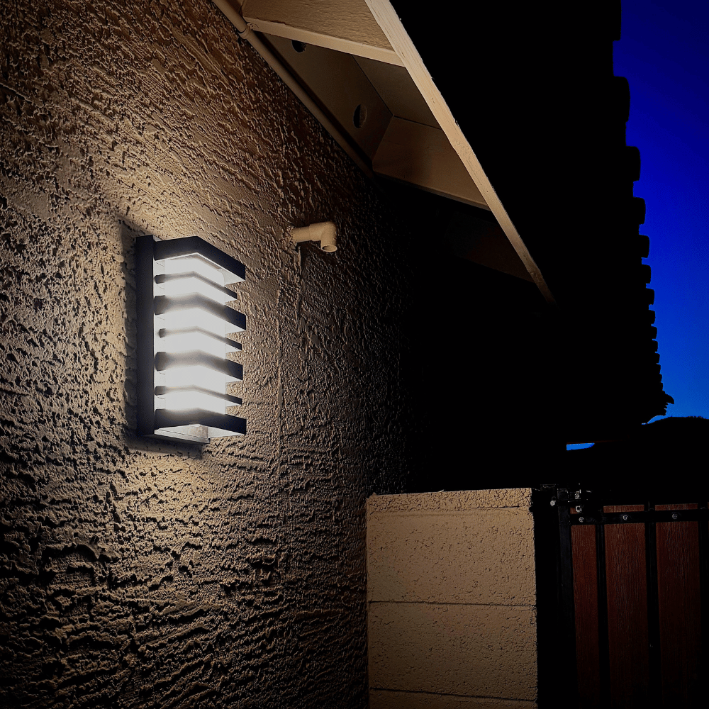 coach_light_replacement_1