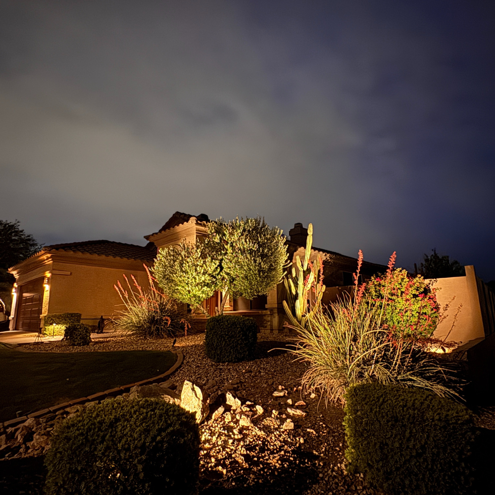 front_yard_lighting_in_south_phoenix
